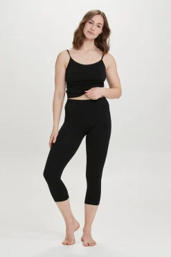 Seamless Capri Leggings 19993-0*Decoy Sale