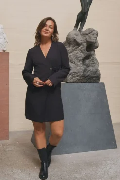 Neo Noir Sendra Eyelet Dress 166952< Kjoler