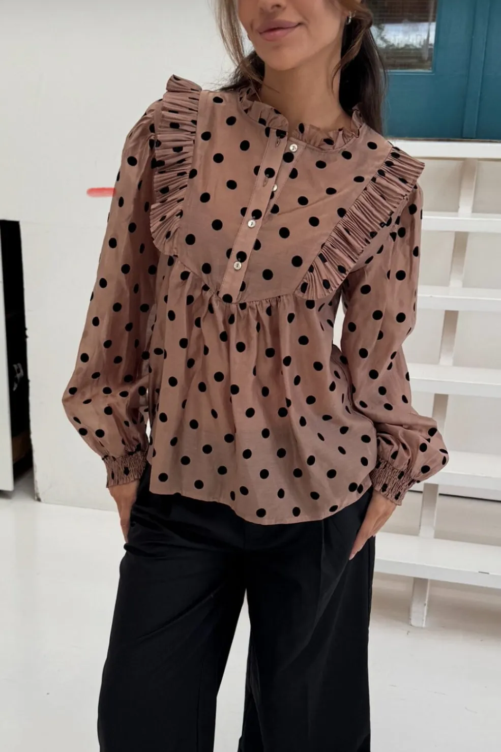 Silke Dot 14959*Continue Clearance