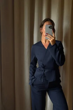 Simmi Blouse 166361*Neo Noir Best