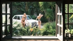 Skin Sand Bikini Top*Neo Noir Hot