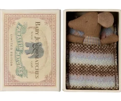 Maileg Sleepy Wakey Baby Mouse In Matchbox<Børn Bad, Leg & Interiør