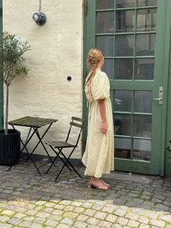 Tabita Dress AV5010*A-View Clearance