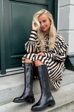 Copenhagen Shoes The Love Boot Patent / Toe< Copenhagen Shoes|Støvler