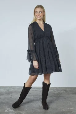 Ufana-Dr1 19129*Sisters Point Online