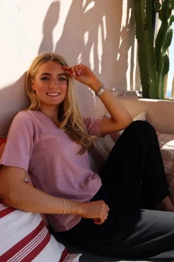 Liberte Ulla-Ss-Vneck-Tshirt 21675< T-Shirts & Toppe