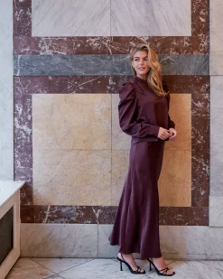 Vicky Heavy Sateen Skirt 159588*Neo Noir Sale