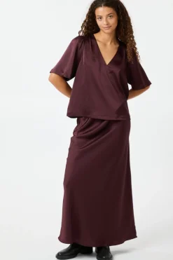 Vicky Heavy Sateen Skirt 159588*Neo Noir Sale