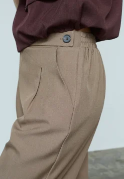 Viksa-Pa 19164*Sisters Point Hot