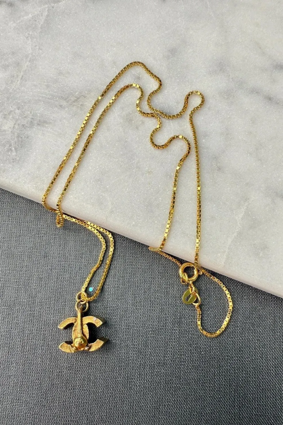 Preloved Vintageline x Molly&My Vintage Chanel CC Vedhæng 2< Halskæder