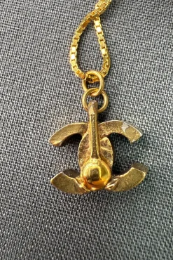 Preloved Vintageline x Molly&My Vintage Chanel CC Vedhæng 2< Halskæder